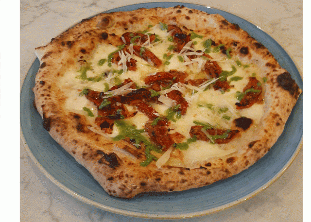 La vraie pizza napolitaine» à Paris - les pizzas